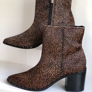 kaanas durella cheetah booties